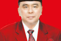 Ismail Thomas, Mantan Bupati Kutai Barat Diduga sebagai aktor utama dalam ekspansi izin tambang dan sawit yang menyebabkan kerusakan ekologis serta konflik agraria di Kutai Barat. Kini namanya kembali disorot dalam desakan proses hukum atas dugaan penyalahgunaan wewenang selama menjabat.