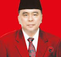 Ismail Thomas, Mantan Bupati Kutai Barat Diduga sebagai aktor utama dalam ekspansi izin tambang dan sawit yang menyebabkan kerusakan ekologis serta konflik agraria di Kutai Barat. Kini namanya kembali disorot dalam desakan proses hukum atas dugaan penyalahgunaan wewenang selama menjabat.