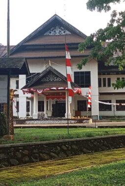 Dikhianati Pemkab? Guru Kubar Geram, Janji TPP 2026 Hanya Omong Kosong