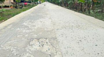 Baru Hitungan Bulan, Proyek Jalan Semenisasi Rp4,9 Miliar di Long Iram Kubar Rusak Parah