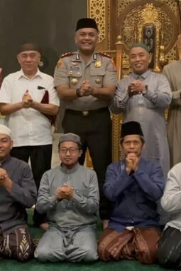 Pererat Silaturahmi dan Serap Aspirasi, Kapolres Kubar Gelar Safari Subuh di Masjid Al-Muttaqin Melak
